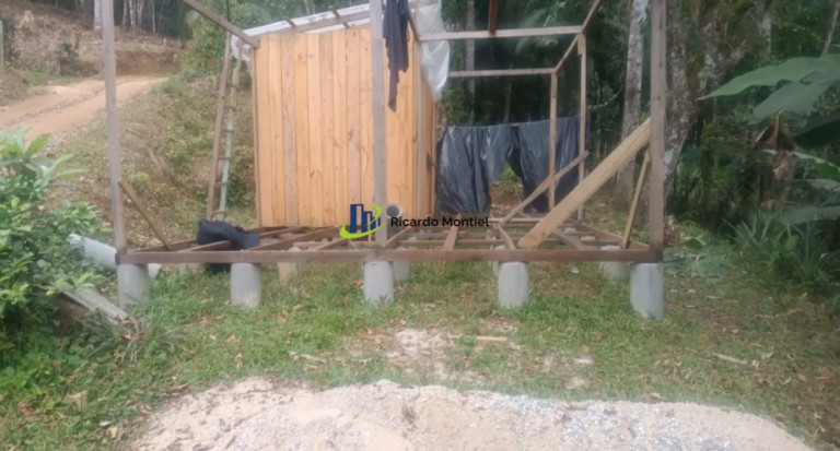 Imóvel à Venda,  em Cedro - Camboriú