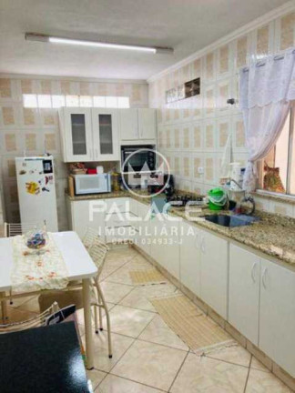 Imagem Imóvel com 2 Quartos à Venda, 152 m² em Dois Córregos - Piracicaba Imagem Imóvel com 2 Quartos à Venda, 152 m² em Dois Córregos - Piracicaba