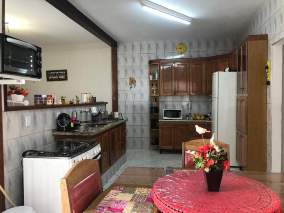 Imagem Casa com 3 Quartos à Venda, 130 m² em Santana - Pindamonhangaba
