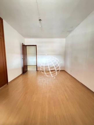 Imagem Casa com 3 Quartos à Venda ou Locação, 243 m² em Alvinópolis - Atibaia