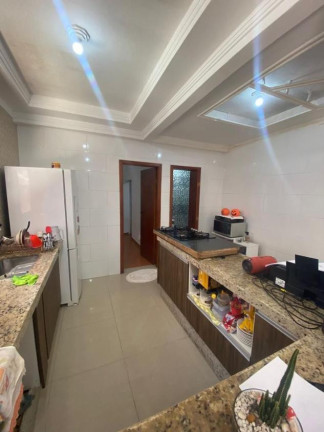 Imagem Casa à Venda, 125 m² em Tupi - Praia Grande Imagem Casa à Venda, 125 m² em Tupi - Praia Grande