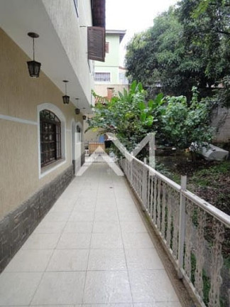 Imagem Sobrado com 6 Quartos à Venda, 600 m² em Jardim Santa Mena - Guarulhos Imagem Sobrado com 6 Quartos à Venda, 600 m² em Jardim Santa Mena - Guarulhos