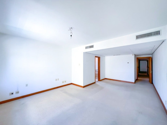 Imagem Apartamento com 3 Quartos à Venda, 321 m² em Moinhos De Vento - Porto Alegre