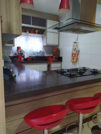 Casa com 3 Quartos à Venda, 250 m² em Jardim Das Indústrias - São José Dos Campos