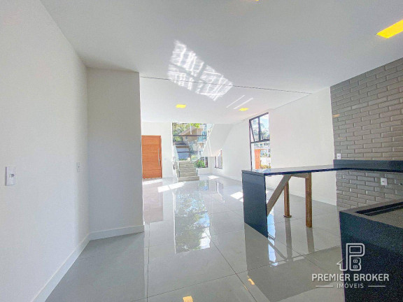 Imagem Casa com 4 Quartos à Venda, 214 m² em Vargem Grande - Teresópolis Imagem Casa com 4 Quartos à Venda, 214 m² em Vargem Grande - Teresópolis
