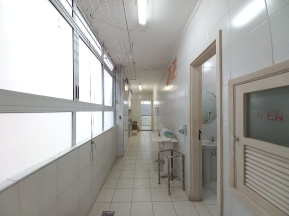 Imagem Apartamento com 3 Quartos à Venda, 266 m² em Gonzaga - Santos