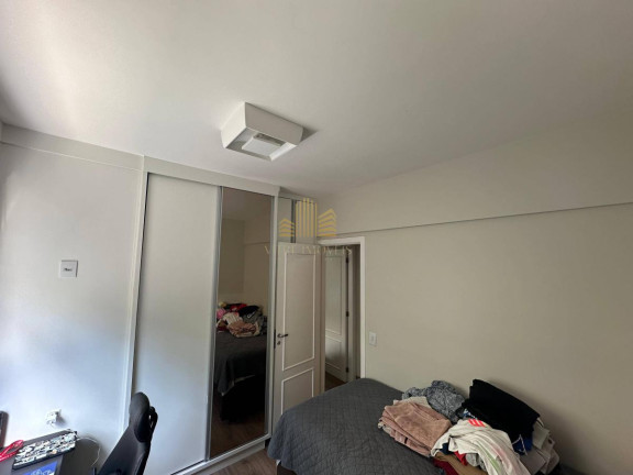 Imagem Apartamento com 2 Quartos à Venda, 64 m²