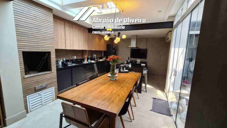 Imagem Casa com 3 Quartos à Venda, 200 m² em Vila Olímpia - São Paulo Imagem Casa com 3 Quartos à Venda, 200 m² em Vila Olímpia - São Paulo