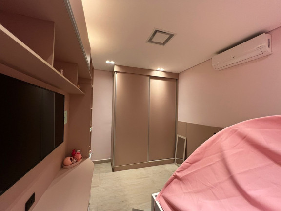 Imagem Casa com 3 Quartos à Venda, 300 m² em Condomínio Figueira Garden - Atibaia Imagem Casa com 3 Quartos à Venda, 300 m² em Condomínio Figueira Garden - Atibaia