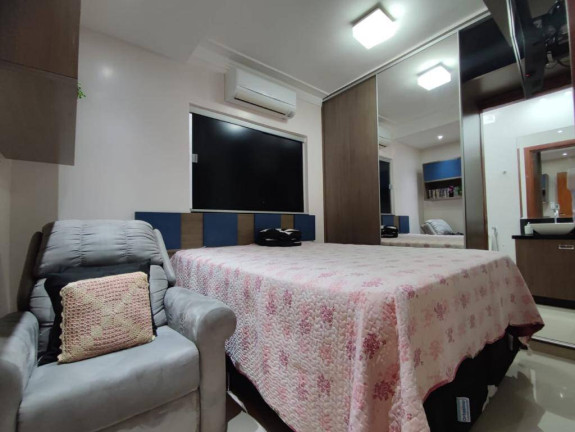 Imagem Casa de Condomínio com 4 Quartos à Venda, 180 m² em Condomínio Residencial Dos Girassóis - Caldas Novas Imagem Casa de Condomínio com 4 Quartos à Venda, 180 m² em Condomínio Residencial Dos Girassóis - Caldas Novas