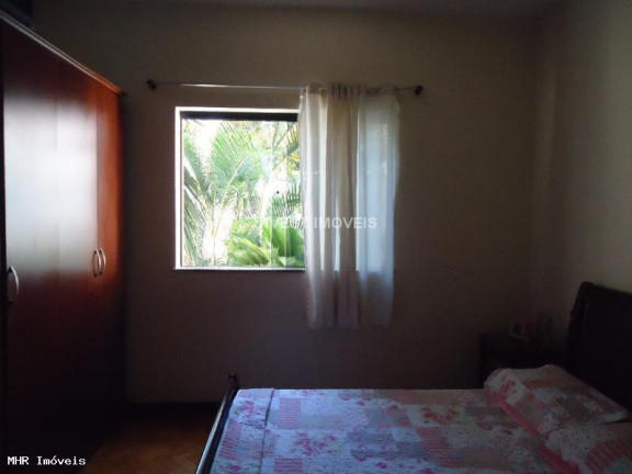 Imagem Casa com 3 Quartos à Venda, 480 m² em Bom Pastor - Juiz De Fora Imagem Casa com 3 Quartos à Venda, 480 m² em Bom Pastor - Juiz De Fora