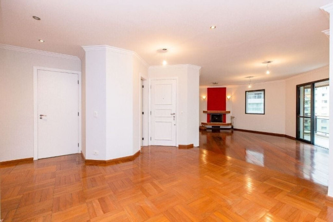 Imagem Apartamento com 3 Quartos à Venda, 205 m² em Itaim Bibi - São Paulo Imagem Apartamento com 3 Quartos à Venda, 205 m² em Itaim Bibi - São Paulo