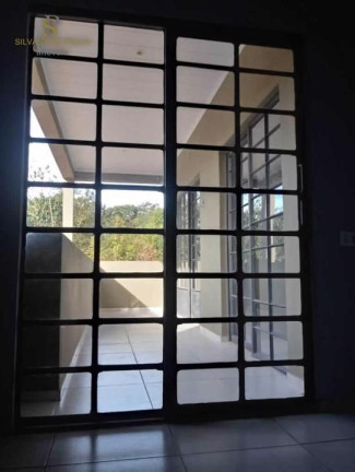 Imagem Casa com 3 Quartos à Venda, 130 m² em Corumbá - Mairiporã