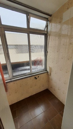 Imagem Apartamento com 3 Quartos à Venda, 66 m² em Menino Deus - Porto Alegre Imagem Apartamento com 3 Quartos à Venda, 66 m² em Menino Deus - Porto Alegre