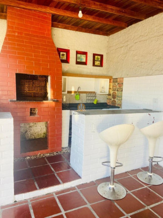 Imagem Casa com 3 Quartos à Venda, 200 m² em Atuba - Curitiba Imagem Casa com 3 Quartos à Venda, 200 m² em Atuba - Curitiba