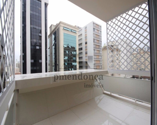 Apartamento com 3 Quartos à Venda, 210 m² em Higienópolis - São Paulo