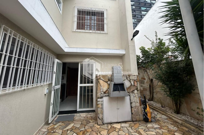 Imagem Casa com 3 Quartos à Venda, 197 m² em Vila Cordeiro - São Paulo