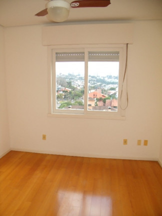 Imagem Imóvel com 3 Quartos à Venda, 140 m² em Chácara Das Pedras - Porto Alegre Imagem Imóvel com 3 Quartos à Venda, 140 m² em Chácara Das Pedras - Porto Alegre