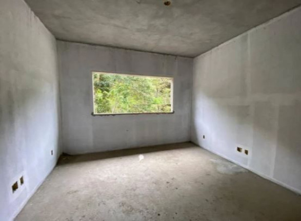 Imagem Casa com 3 Quartos à Venda, 125 m² em Albuquerque - Teresópolis Imagem Casa com 3 Quartos à Venda, 125 m² em Albuquerque - Teresópolis