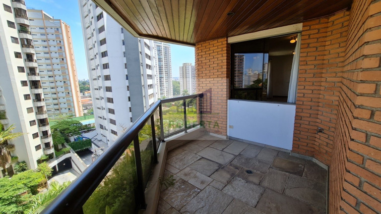 Imagem Apartamento com 3 Quartos à Venda, 276 m² em Campo Belo - São Paulo