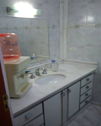 Imagem Casa com 4 Quartos à Venda, 750 m² em Alphaville - Barueri