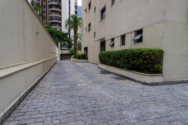 Imagem Imóvel com 1 Quarto à Venda, 39 m² em Moema - São Paulo Imagem Imóvel com 1 Quarto à Venda, 39 m² em Moema - São Paulo