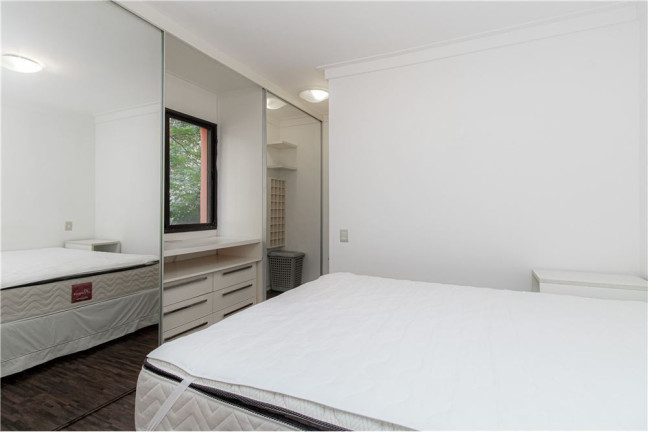 Imagem Imóvel com 1 Quarto à Venda,  em Itaim Bibi - São Paulo