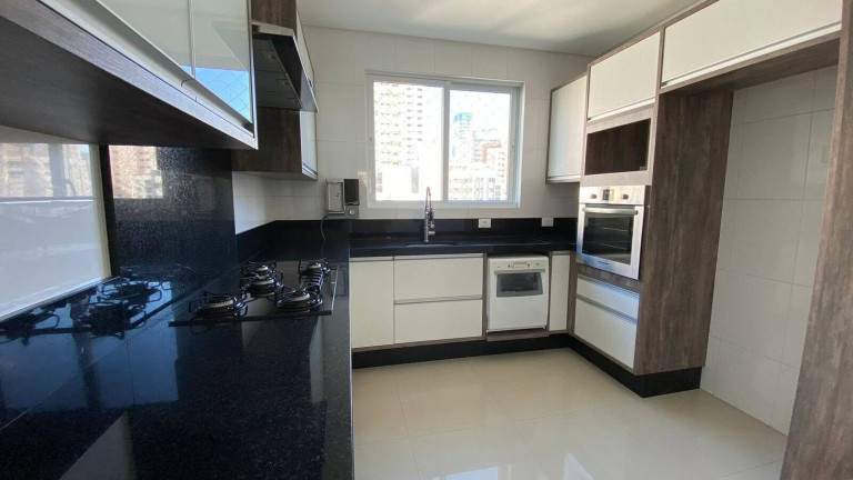Imagem Apartamento com 3 Quartos à Venda, 138 m² em Barra Norte - Balneário Camboriú Imagem Apartamento com 3 Quartos à Venda, 138 m² em Barra Norte - Balneário Camboriú