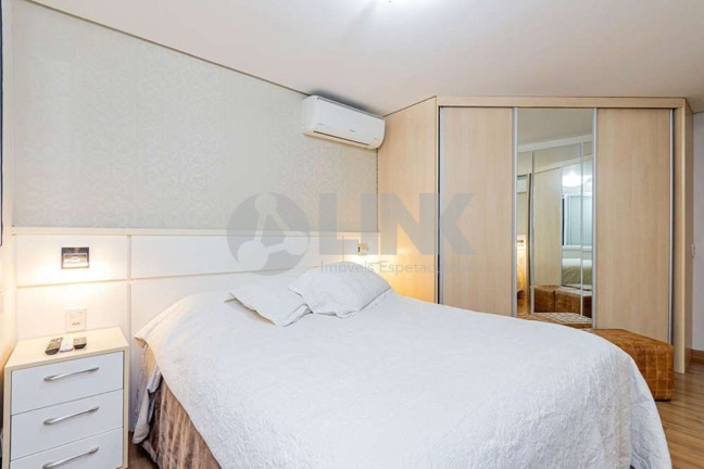 Imagem Apartamento com 3 Quartos à Venda, 141 m² em Jardim Europa - Porto Alegre Imagem Apartamento com 3 Quartos à Venda, 141 m² em Jardim Europa - Porto Alegre