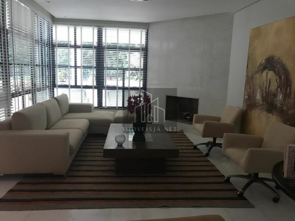 Imagem Casa com 4 Quartos à Venda, 756 m² em Tamboré - Santana De Parnaíba