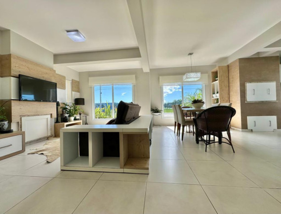 Imagem Casa com 3 Quartos à Venda, 197 m² em Dubai - Capao Da Canoa Imagem Casa com 3 Quartos à Venda, 197 m² em Dubai - Capao Da Canoa