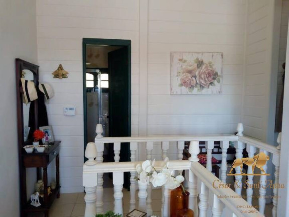 Imagem Casa com 3 Quartos para Temporada, 180 m² em Jaguaribe - Campos Do Jordão Imagem Casa com 3 Quartos para Temporada, 180 m² em Jaguaribe - Campos Do Jordão