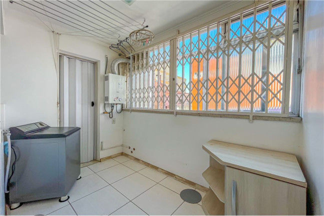 Imagem Imóvel com 3 Quartos à Venda,  em São Geraldo - Porto Alegre