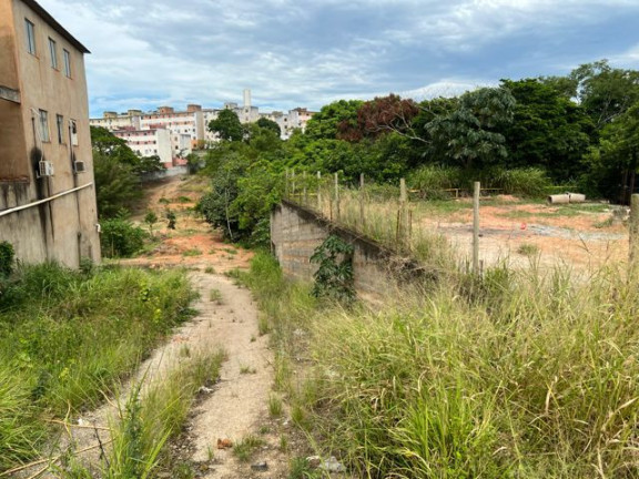Imagem Terreno à Venda, 6.400 m² em Rj - 27930 Imagem Terreno à Venda, 6.400 m² em Rj - 27930