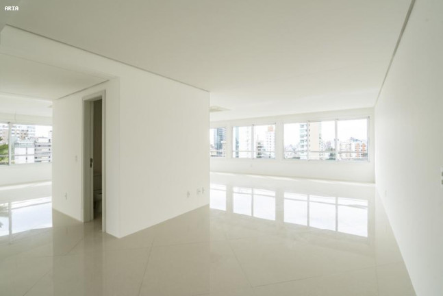 Imagem Apartamento com 4 Quartos à Venda, 336 m² em Bela Vista - Porto Alegre