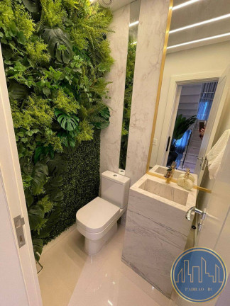 Imagem Apartamento com 3 Quartos à Venda, 240 m² em Centro - Balneário Camboriú Imagem Apartamento com 3 Quartos à Venda, 240 m² em Centro - Balneário Camboriú
