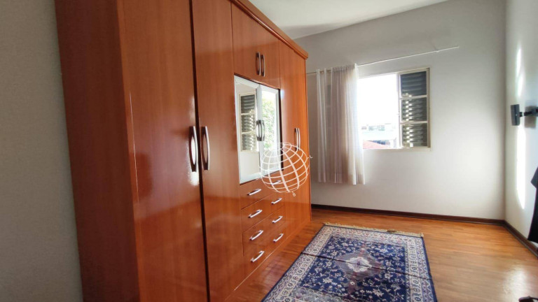 Imagem Casa com 3 Quartos à Venda ou Locação, 266 m² em Centro - Atibaia