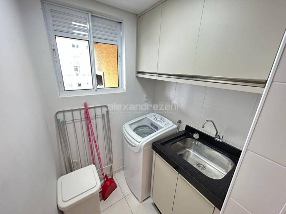 Imagem Apartamento com 2 Quartos para Temporada, 72 m² em Bombas - Bombinhas Imagem Apartamento com 2 Quartos para Temporada, 72 m² em Bombas - Bombinhas