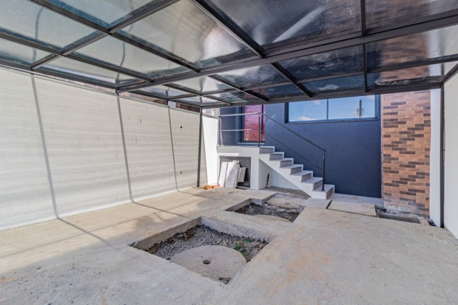 Imagem Casa com 3 Quartos à Venda, 210 m² em Chácara Das Pedras - Porto Alegre Imagem Casa com 3 Quartos à Venda, 210 m² em Chácara Das Pedras - Porto Alegre