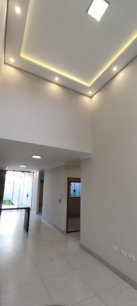 Imagem Casa com 3 Quartos à Venda, 90 m² em Conjunto Habitacional Hermann Moraes Barros - Maringa