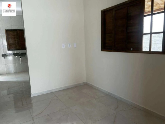 Imagem Casa com 3 Quartos à Venda, 200 m² Imagem Casa com 3 Quartos à Venda, 200 m²