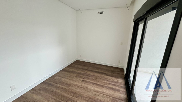 Casa de Condomínio com 4 Quartos à Venda, 237 m² em Cezar De Souza - Mogi Das Cruzes