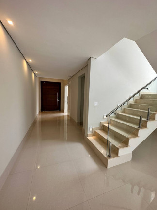 Imagem Casa com 4 Quartos à Venda, 371 m² em Alphaville - Santana De Parnaíba Imagem Casa com 4 Quartos à Venda, 371 m² em Alphaville - Santana De Parnaíba