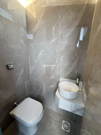 Imagem Casa com 3 Quartos à Venda, 167 m²