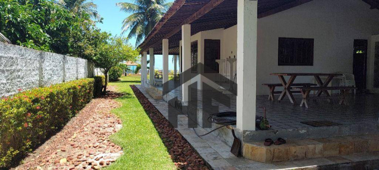 Imagem Casa com 4 Quartos para Alugar, 263 m² em Praia De Catuama - Goiana
