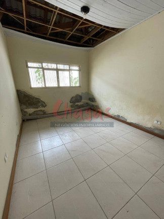 Imagem Casa com 3 Quartos para Alugar, 268 m² em Centro - Caraguatatuba Imagem Casa com 3 Quartos para Alugar, 268 m² em Centro - Caraguatatuba