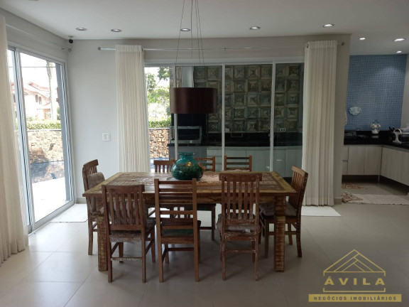 Casa com 4 Quartos à Venda,  em Bertioga