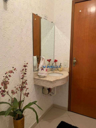 Imagem Sobrado com 4 Quartos para Alugar, 206 m² em Jardim Santa Mena - Guarulhos