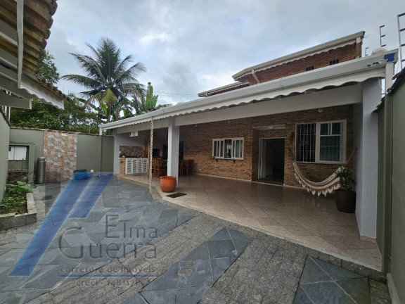 Imagem Casa com 3 Quartos à Venda, 252 m² em Itaguá - Ubatuba
