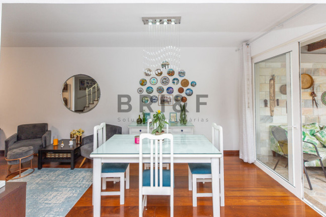 Imagem Casa com 3 Quartos à Venda, 187 m² em Campo Belo - São Paulo Imagem Casa com 3 Quartos à Venda, 187 m² em Campo Belo - São Paulo